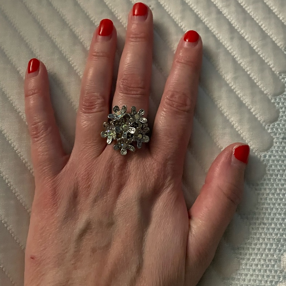 Oversized Flower silver tone statement Ring